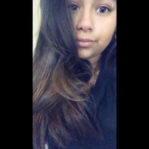 Meet your Posher, Vicky